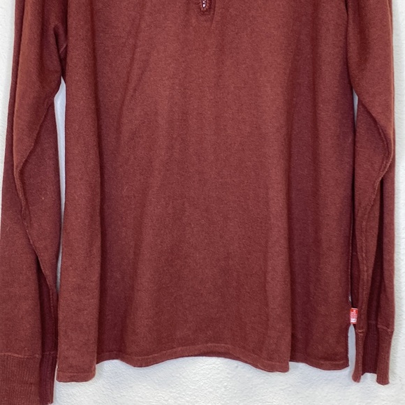 The North Face Quarter Zip Sweater Men's Size Large - Picture 3 of 13